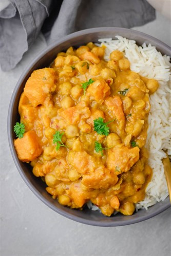 Sweet potatoes curry-Vegan