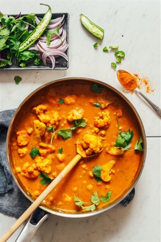 Cauliflower coconut curry ( cooked and frozen)