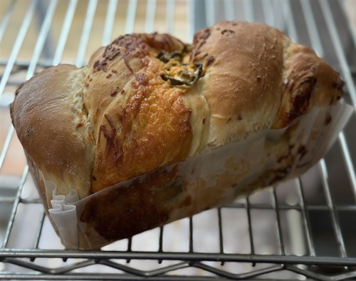 Jalapeno Cheddar Garlic Bread