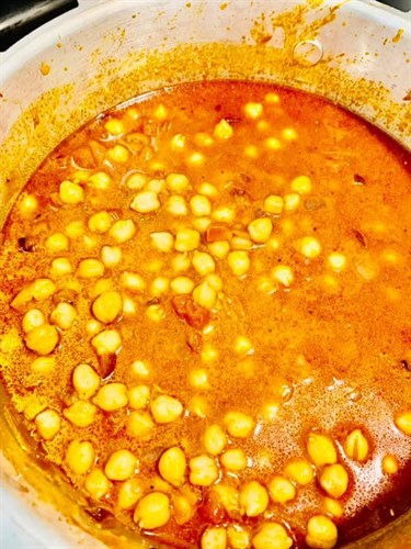 Chickpeas curry (vegan)